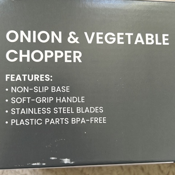 New Vegetable Chopper,Spiralizer Slicer Chopper with Container, Pro Food Chopper - Picture 14 of 16